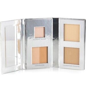 Woosh Vegan Fold Out Complexion (#2 Medium Light)